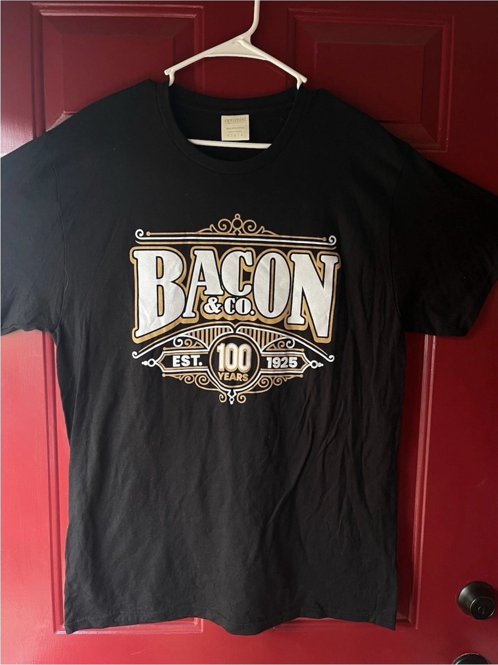 Beacon Black Short-Sleeve Logo Tee with White and Gold Graphic